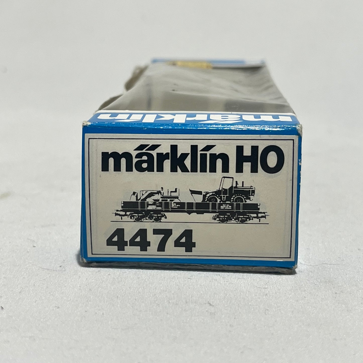 Märklin 4474 Niederbordwagen mit 2x Raupen H0