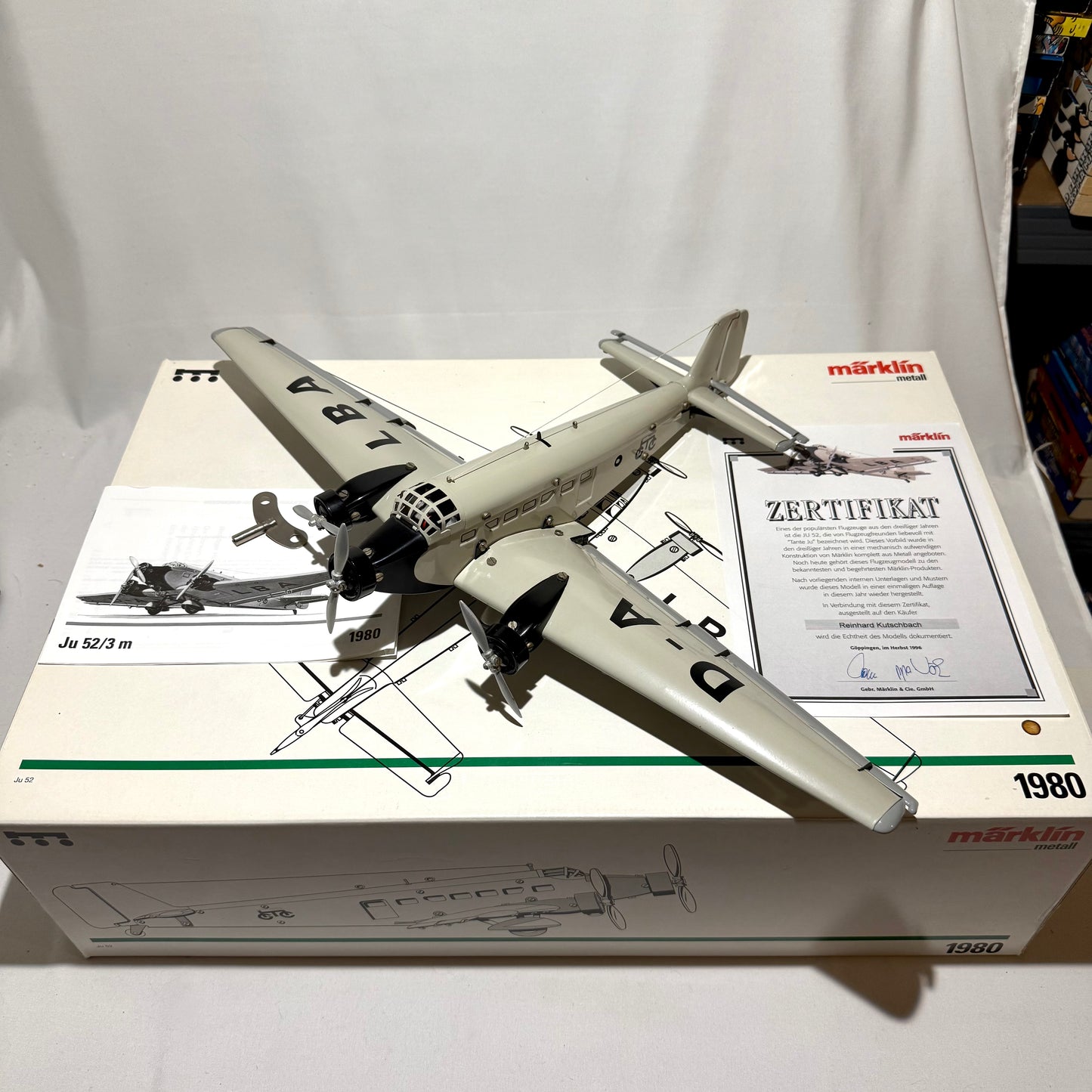 Märklin Metall 1980 Junkers Ju 52 mit Zertifikat