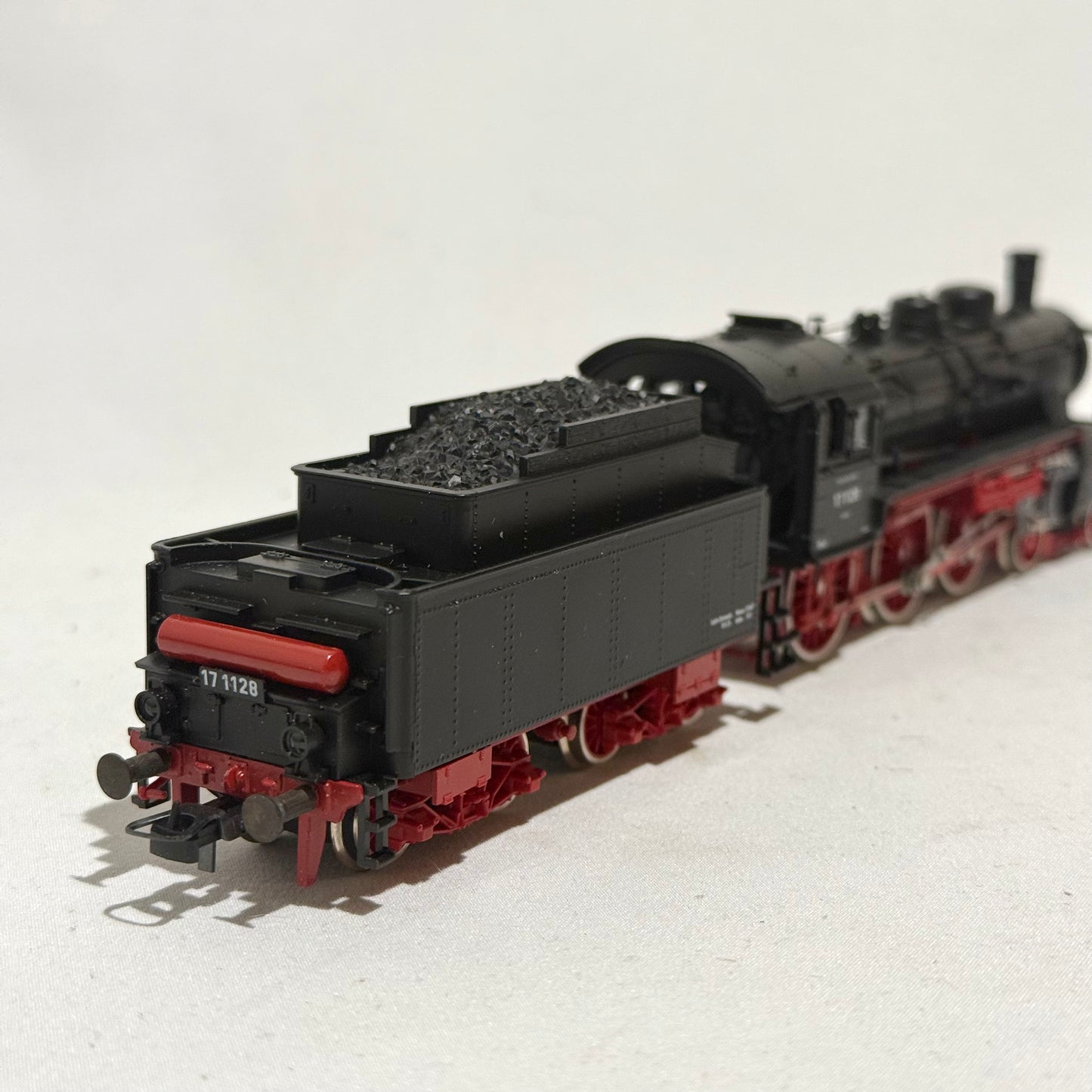 Roco 04125 B Dampflokomotive BR 17 DC H0