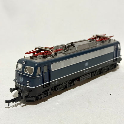 Roco 4137 A Elektrolokomotive BR 110 DC H0