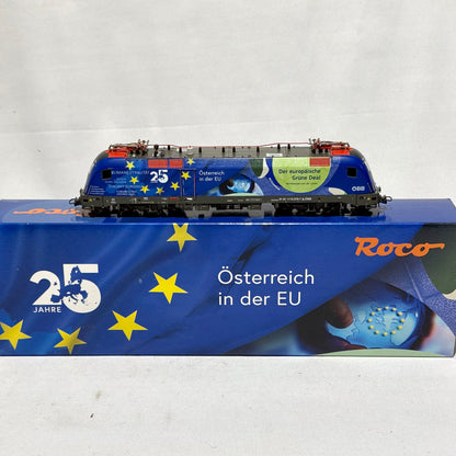 Roco 60502 Elektrolokomotive 1116 276-7 „25 Jahre Österreich in der EU“ ÖBB H0