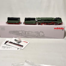 Märklin 38201 Dampflokomotive 18 201 MFX+Sound H0