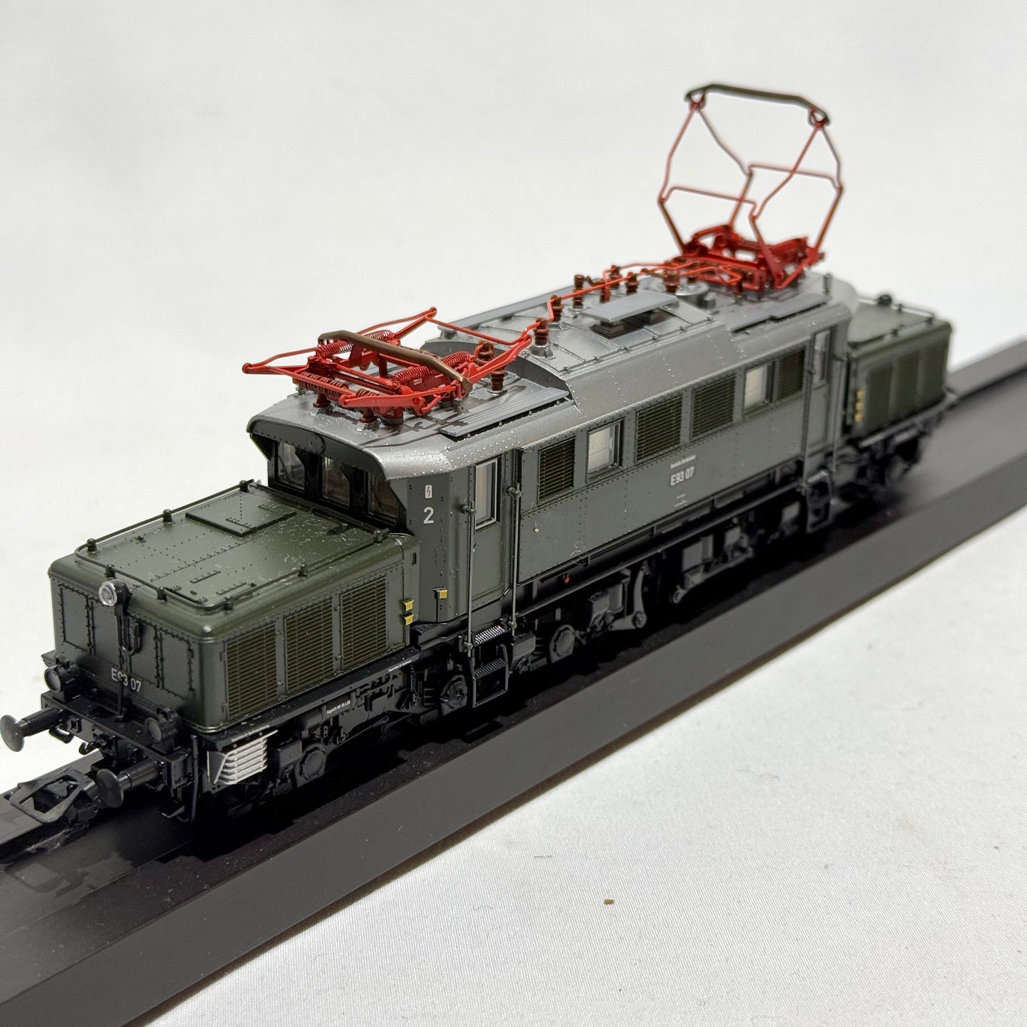 Märklin 37870 Elektrolokomotive BR E93 07 MFX+Sound H0