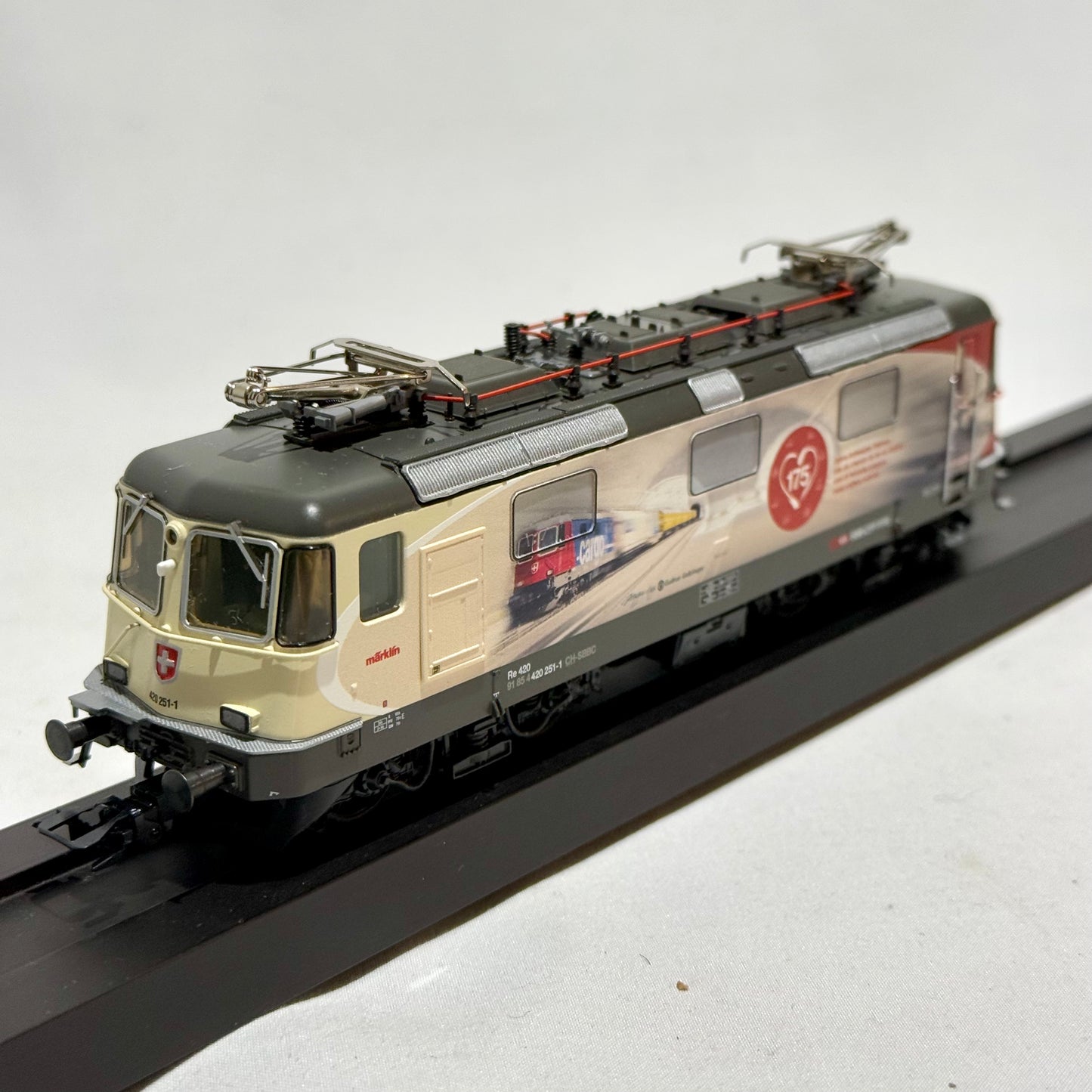 Märklin 37875 Elektrolokomotive Re 420 MFX+Sound H0