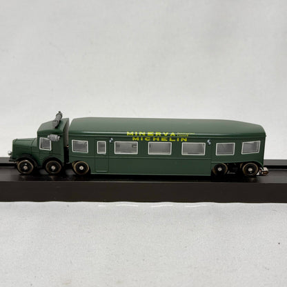 Märklin 3123 Schienenbus "Micheline" Minerva H0