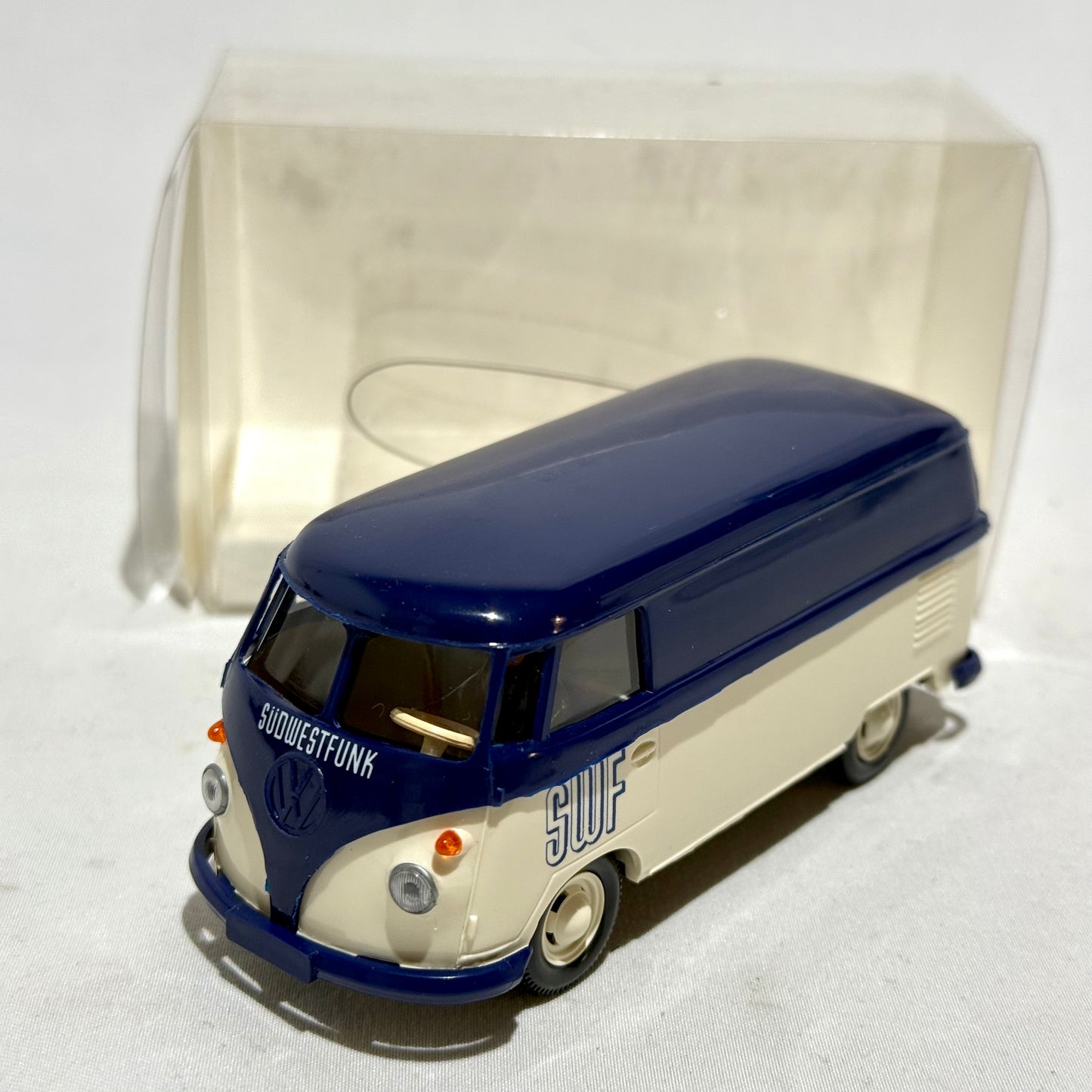 Wiking VW T1 "Südwestfunk" 1:40