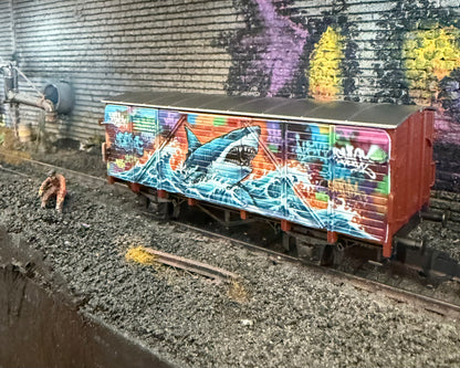 Graffiti-Konfiguration / Geschlossener Güterwagen