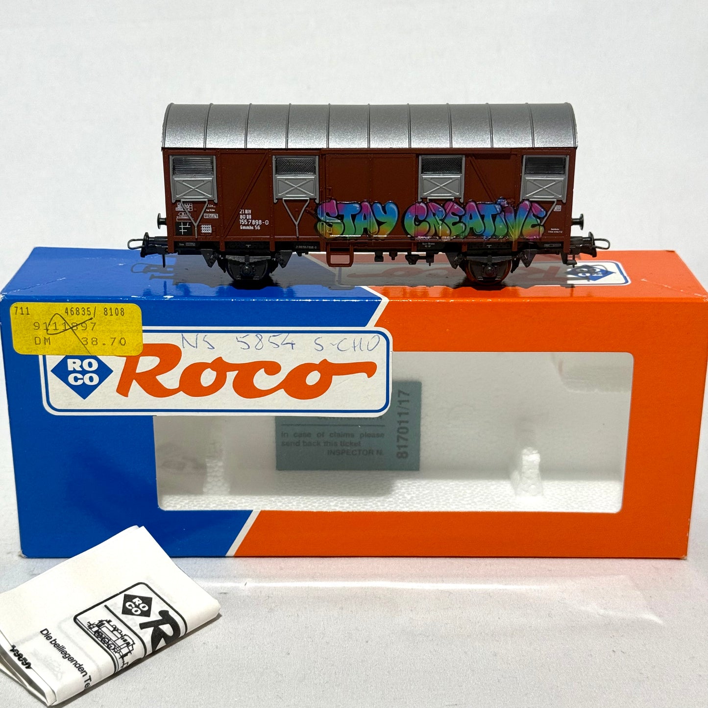 Roco 46835 Güterwagen mit Graffiti DC H0