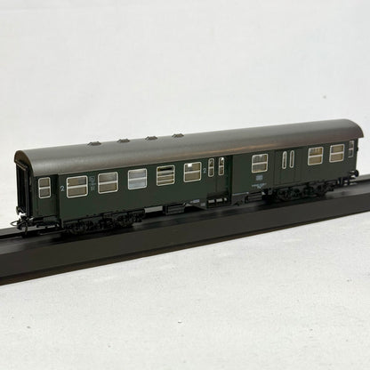 Roco 4254 Personenwagen mit Graffiti DC H0