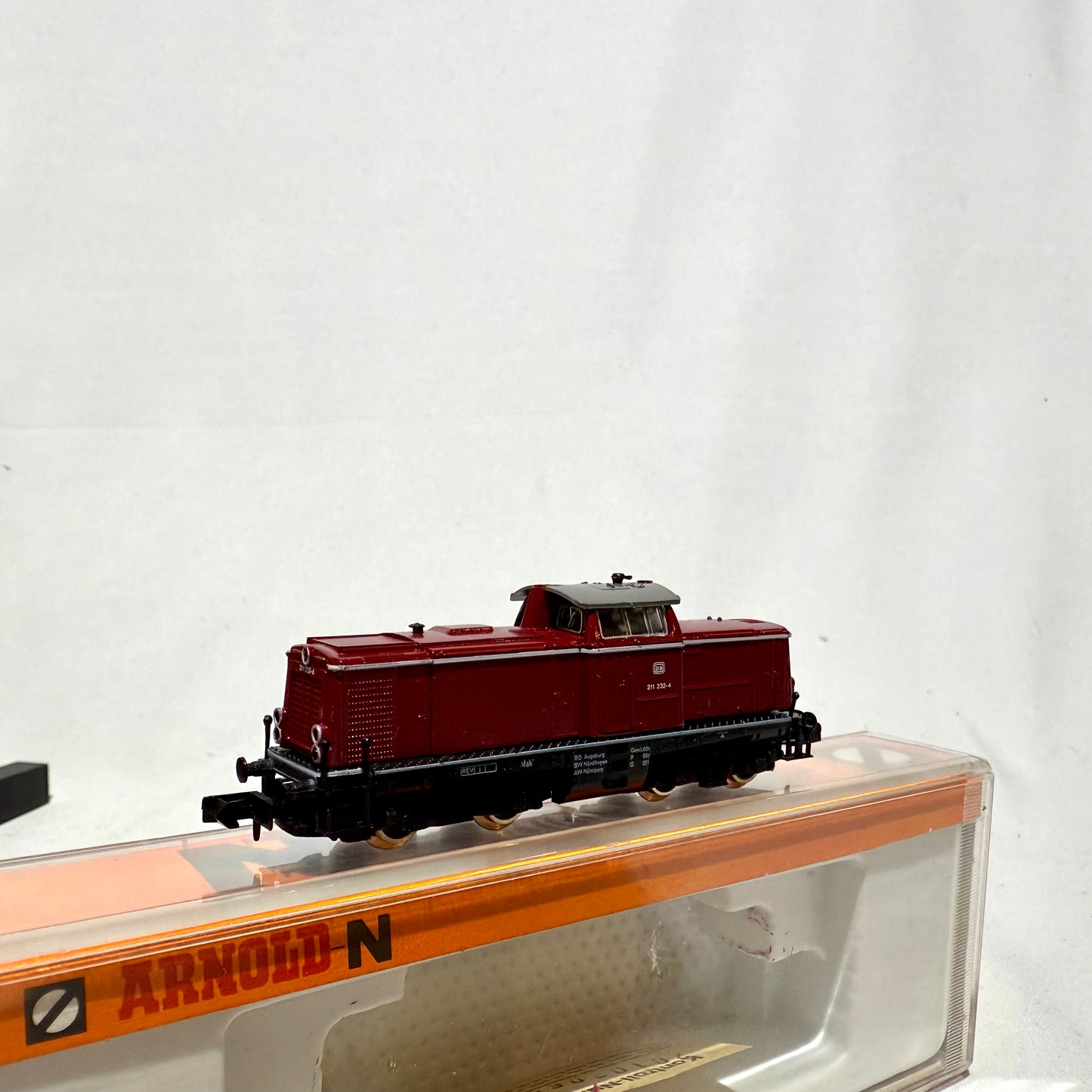 Arnold 2010 Diesellokomotive BR 211 DC Spur N