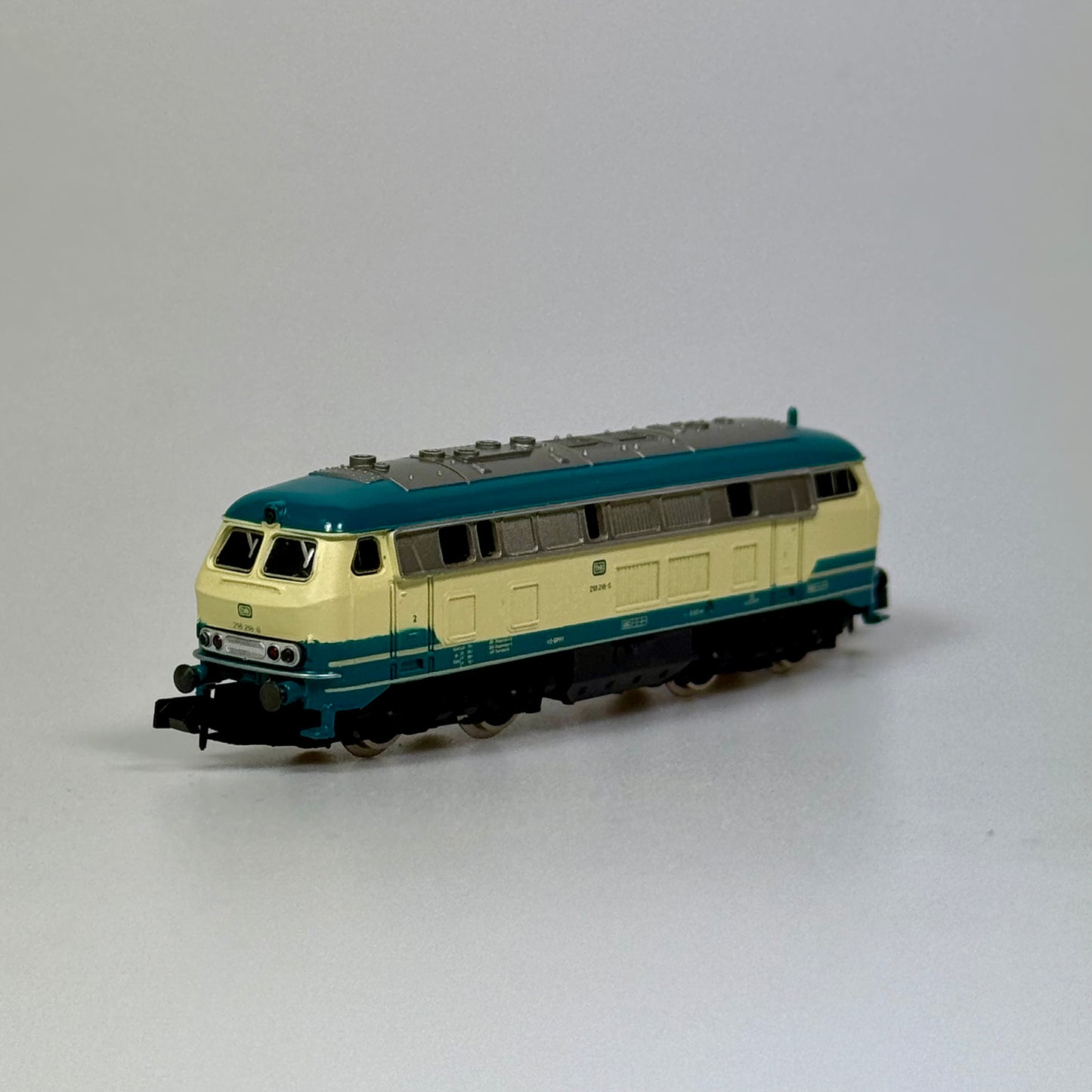 Arnold 2053 Diesellokomotive BR 218 DC Spur N
