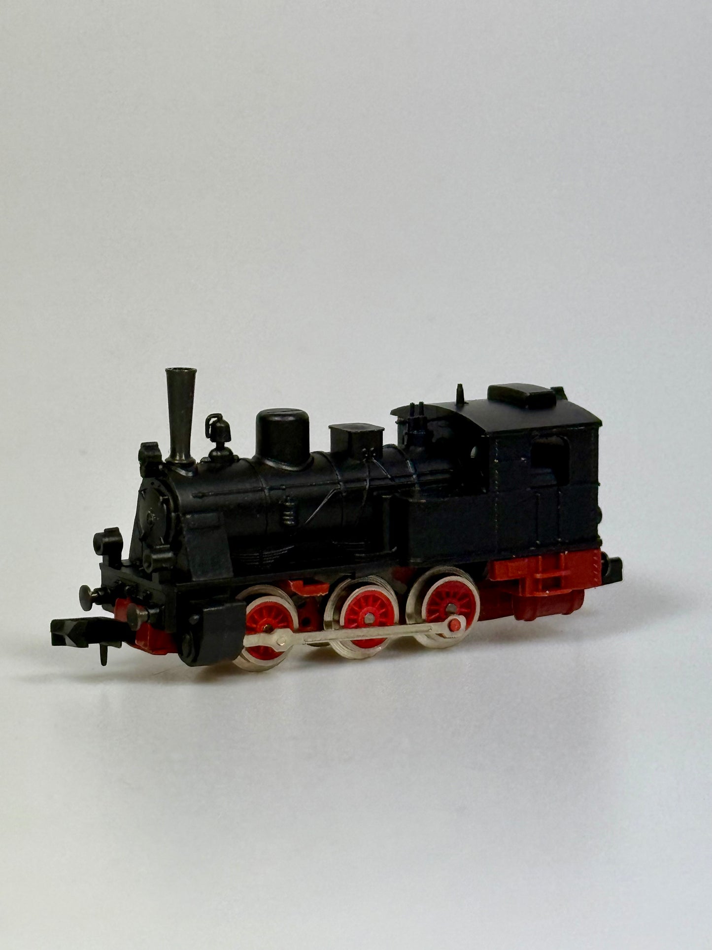Arnold 2221 Dampflokomotive DC Spur N