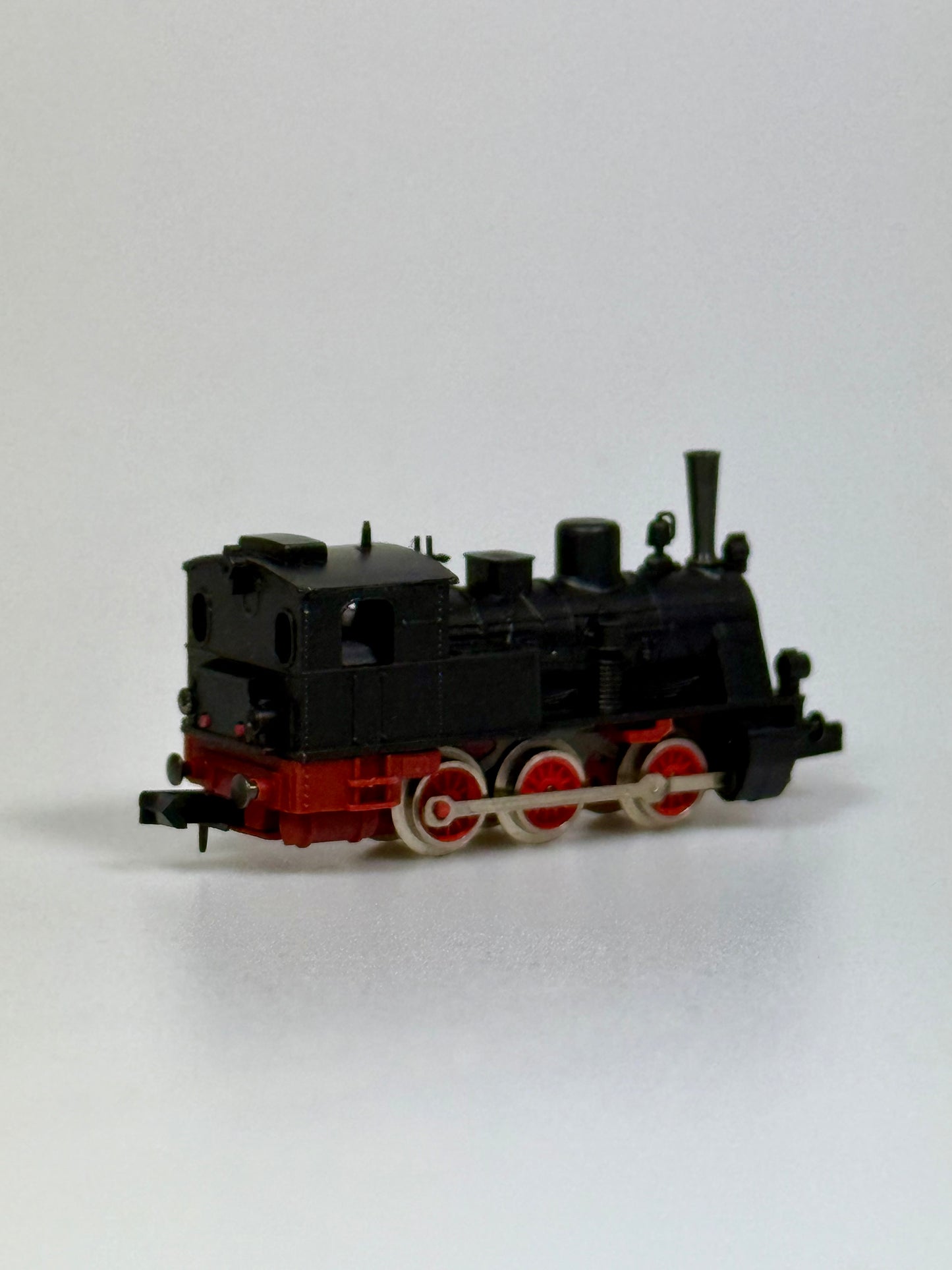 Arnold 2221 Dampflokomotive DC Spur N