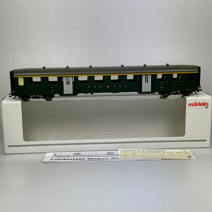 Märklin 43360 & 436670 Personenwagen SBB H0