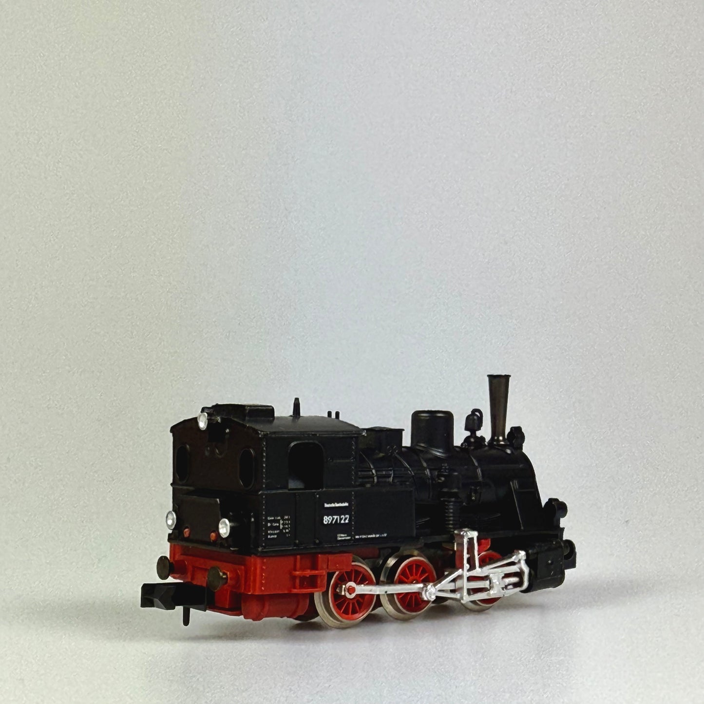 Arnold 2222 Dampflokomotive DC Spur N