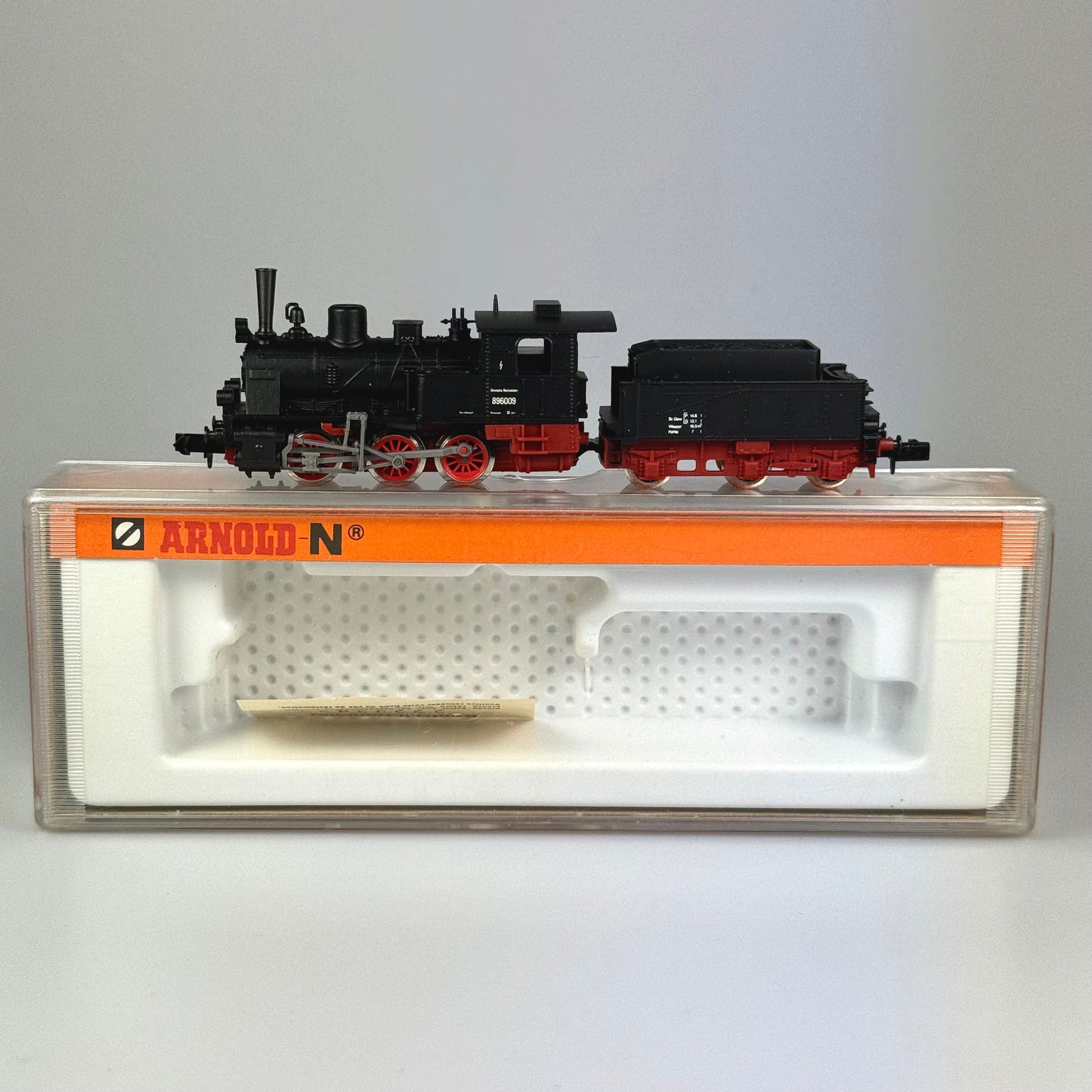 Arnold 2223 Dampflokomotive DC Spur N