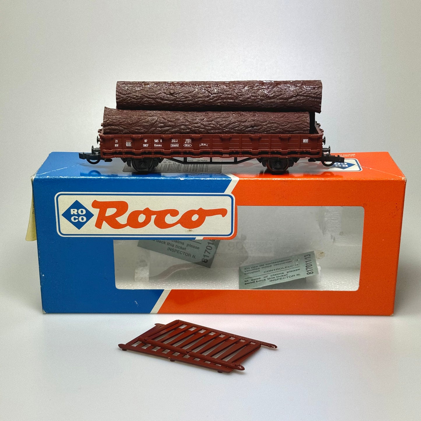 Roco 46305 Güterwagen mit Holz DC H0