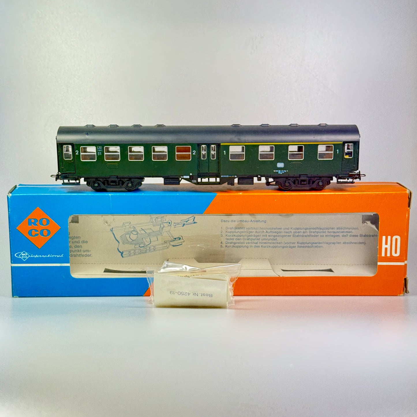Roco 4253 Personenwagen DB K.1/2 DC H0
