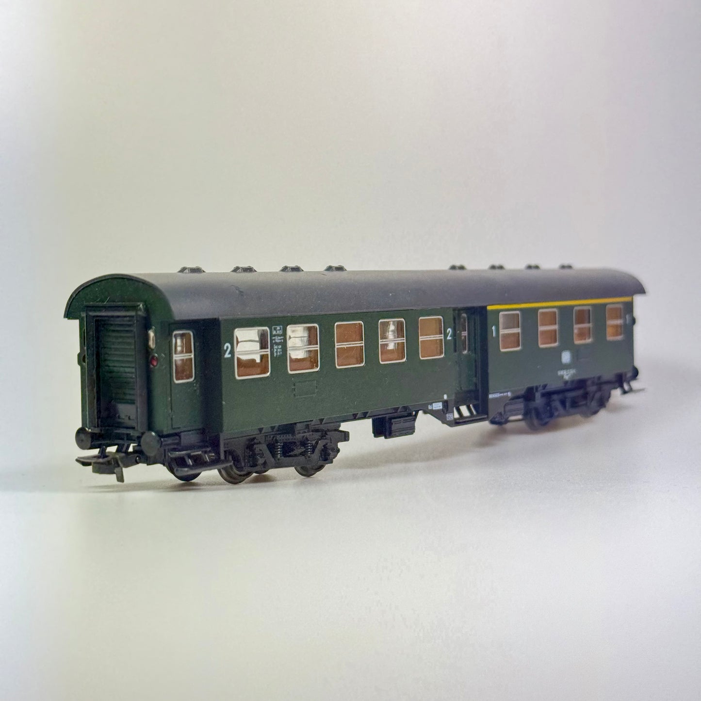 Roco 4253 Personenwagen DB K.1/2 DC H0