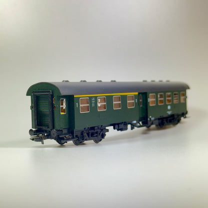 Roco 4253 Personenwagen DB K.1/2 DC H0