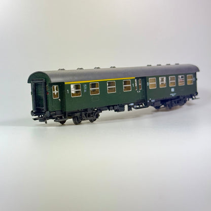 Roco 4253 Personenwagen DB K.1/2 DC H0