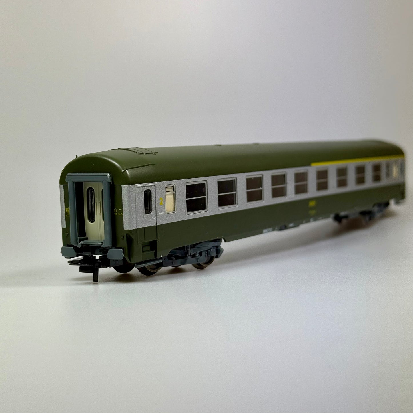 Roco 44607 Personenwagen SNCF K.1/2 AC H0