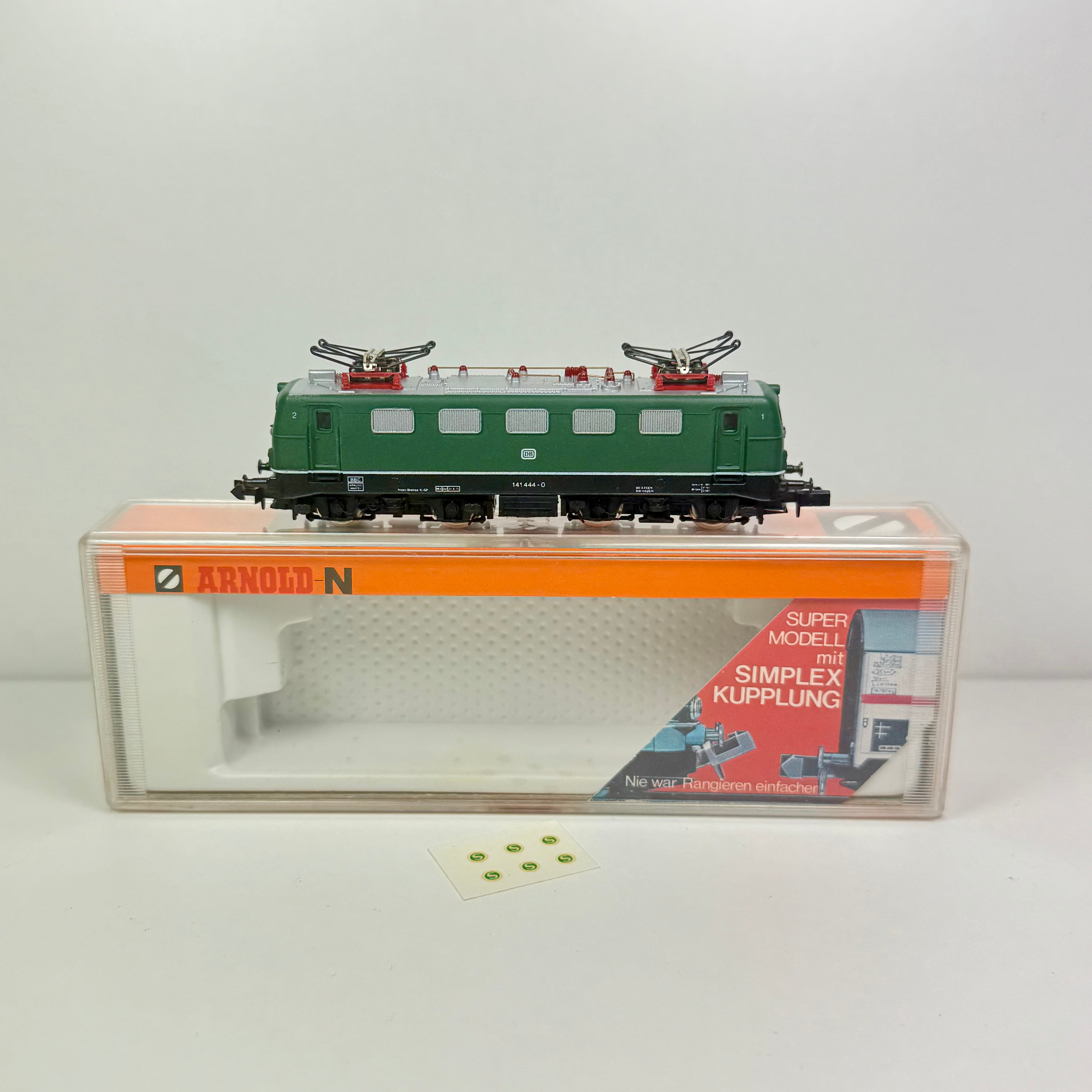 Arnold 2321 Elektrolokomotive E 141 DB DC Spur N