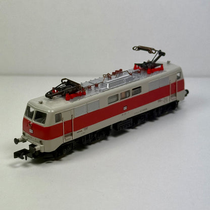 Arnold 2326 Elektrolokomotive E 111 DB DC Spur N