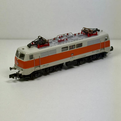 Arnold 2327 Elektrolokomotive E 111 DB DC Spur N