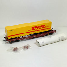 Märklin 47451 Taschenwagen mit Sattelanhänger "DHL" H0