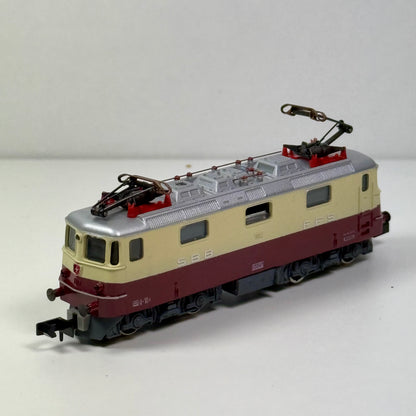 Arnold 2412 Elektrolokomotive E 1118 SBB DC Spur N