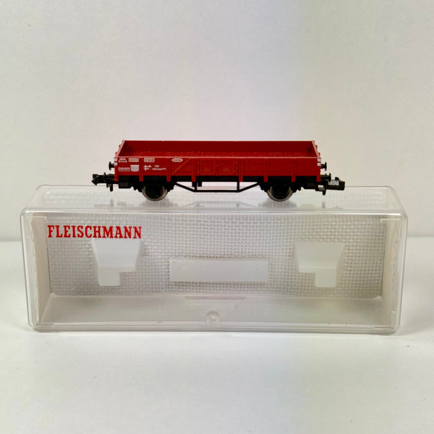 Fleischmann 8200 Güterwagen/ Niederbordwagen Spur N