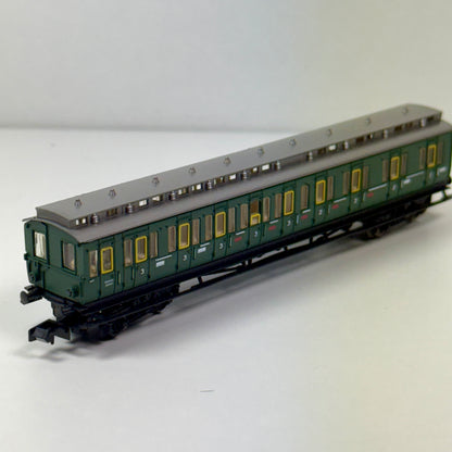 Arnold 2931 Personenwagen Spur N