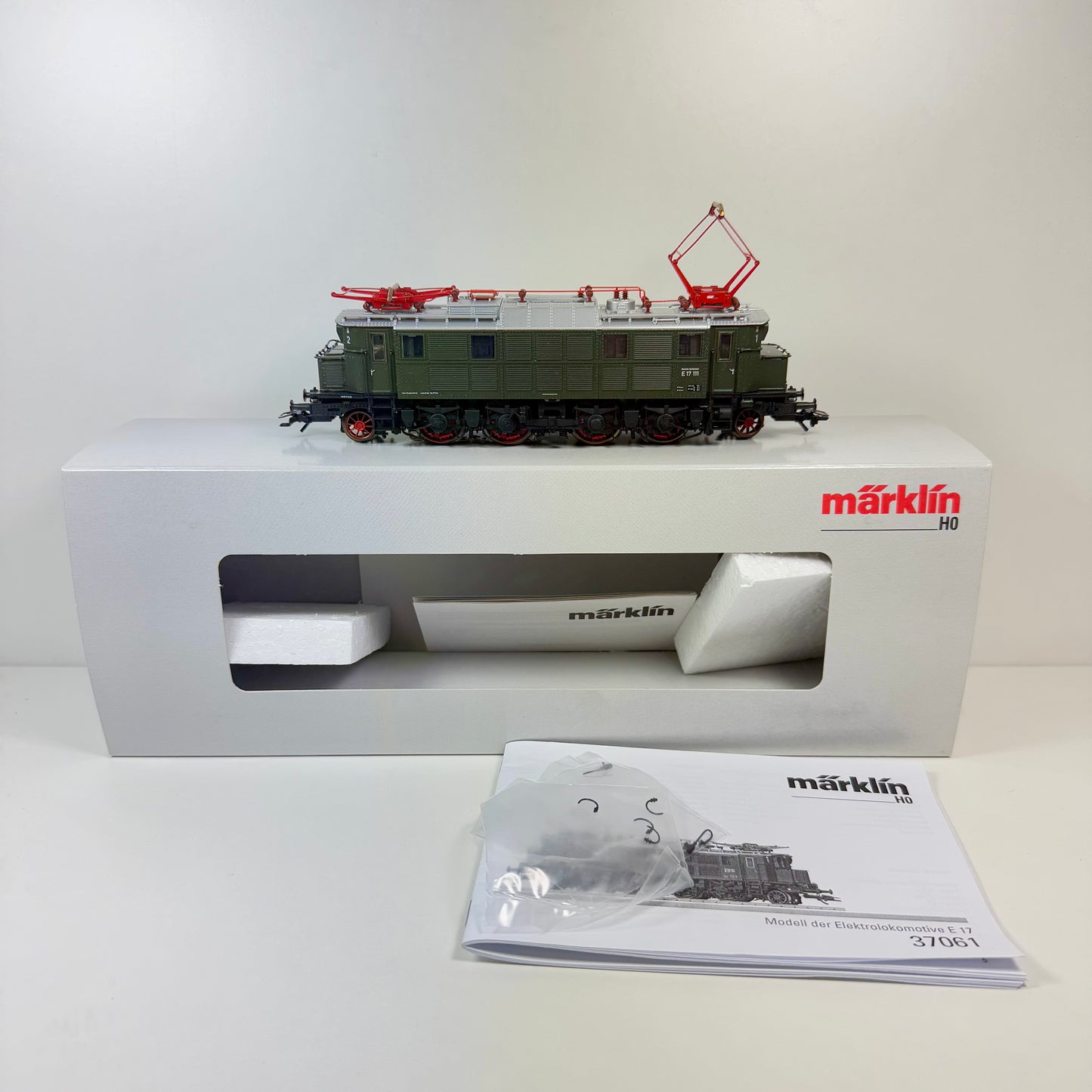 Märklin 37061 Elektrolokomotive E 17 MFX+Sound H0