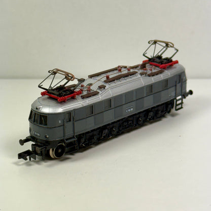 Arnold 2453 Elektrolokomotive E 18 08 DR DC Spur N