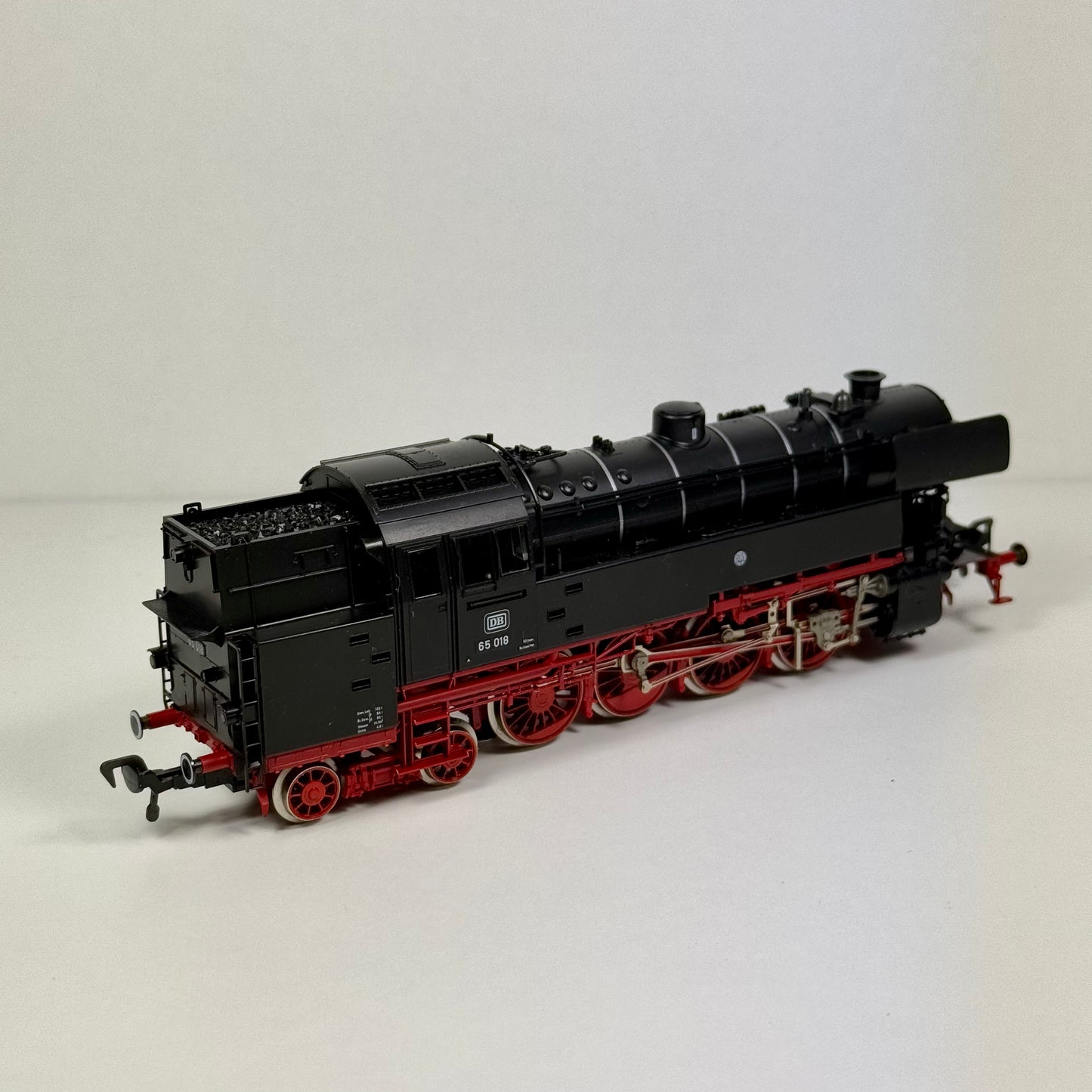 Fleischmann 4065 Dampflokomotive BR 65 DB DC H0