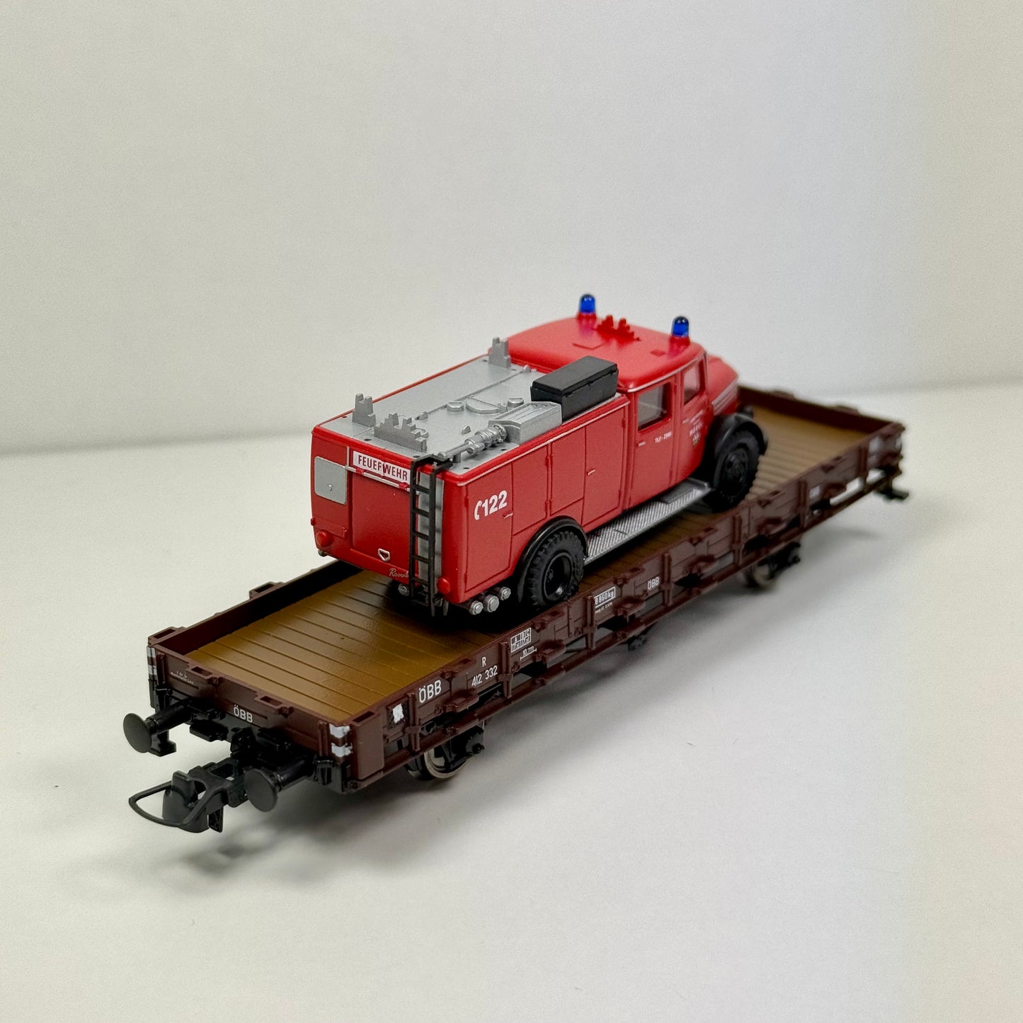 Roco 67268 Güterwagen Steyr Feuerwehr ÖBB DC H0