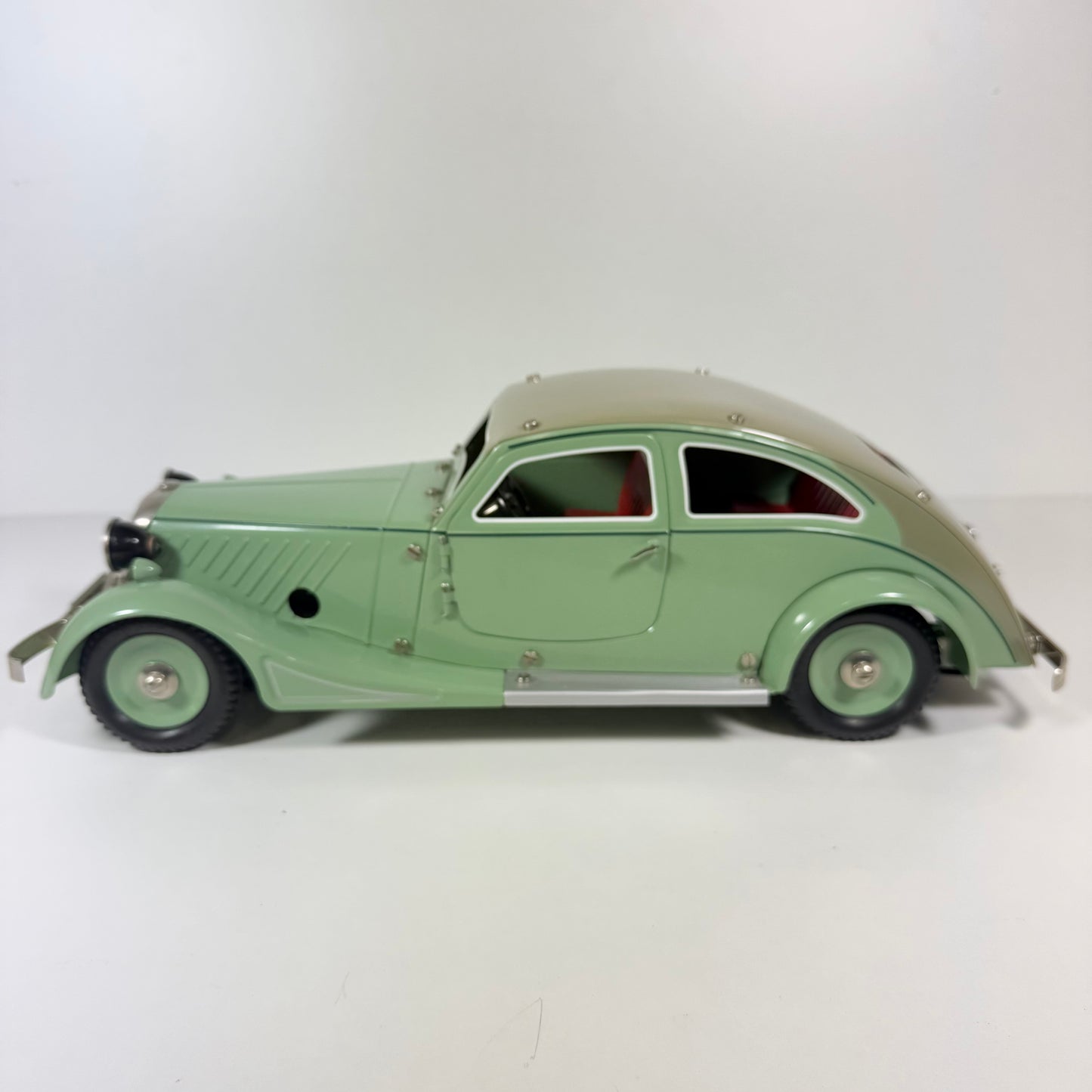 Märklin Metall Stromlinien-Limousine 19031
