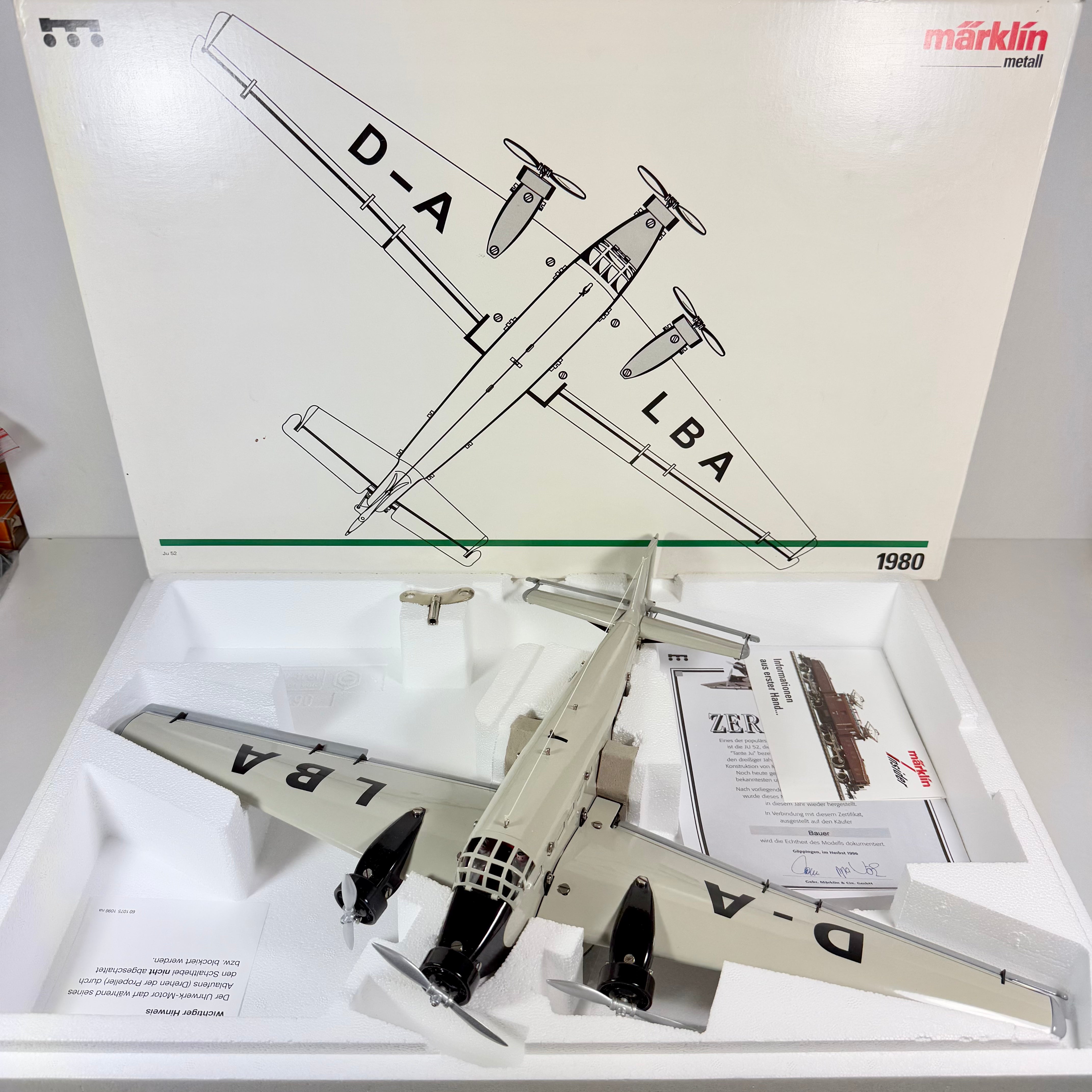 Märklin Metall 1980 Junkers Ju 52 mit Zertifikat