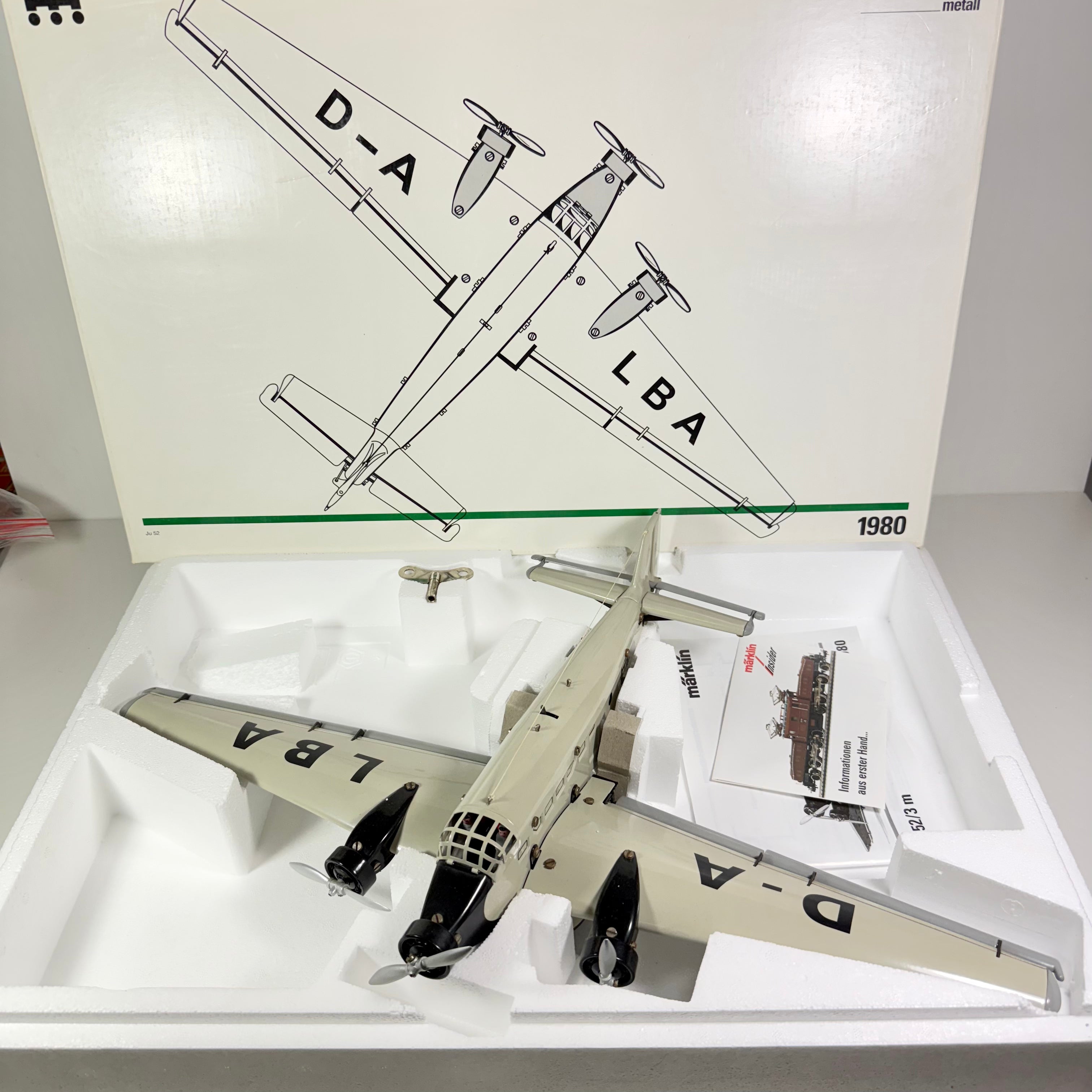 Märklin Metall 1980 Junkers Ju 52 mit Zertifikat