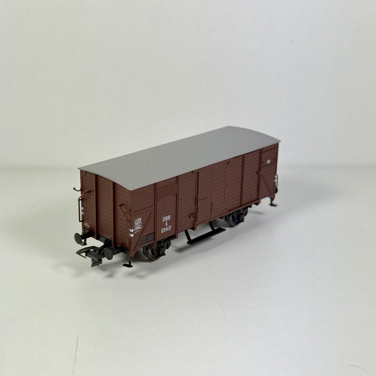 Roco 46823 geschlossener Güterwagen ÖBB DC H0