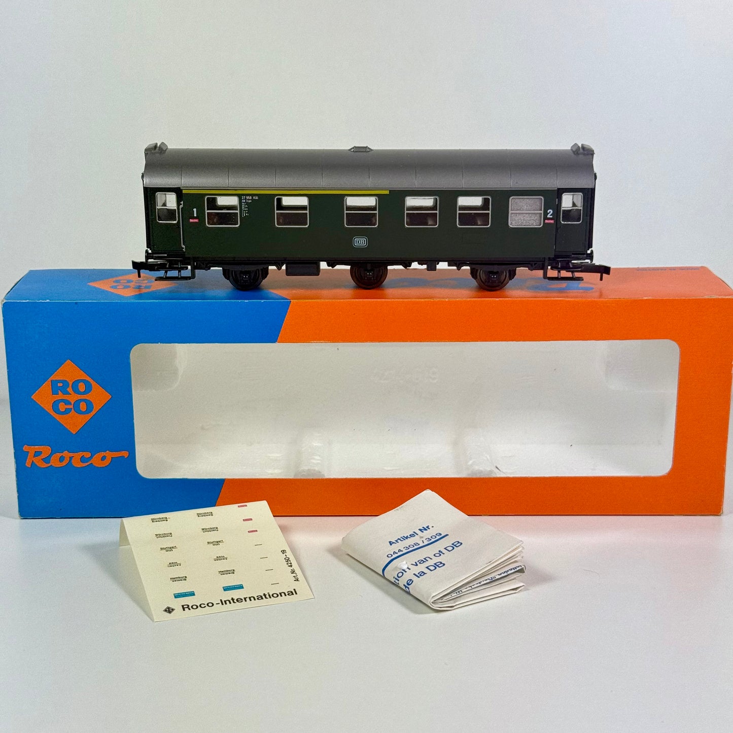 Roco 4215S Personenwagen DB DC H0
